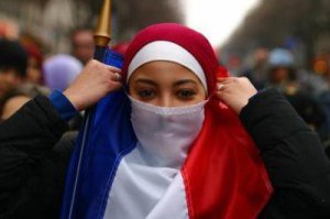 Qui ne dit rien consent… et approuve !!!!